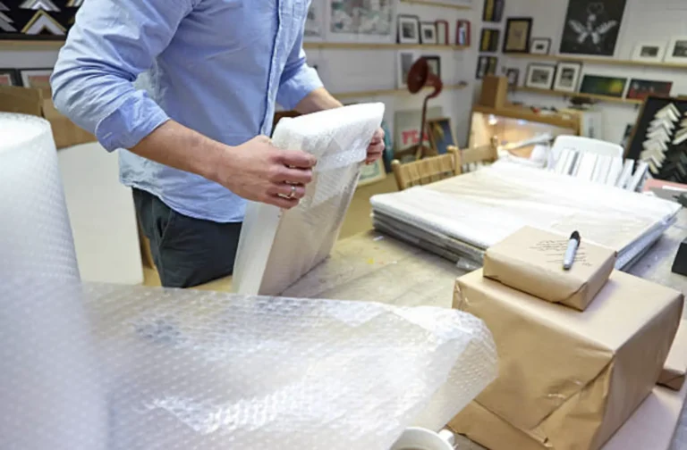 Preparing for Peak Season: Packaging and Shipping Checklists for eCommerce